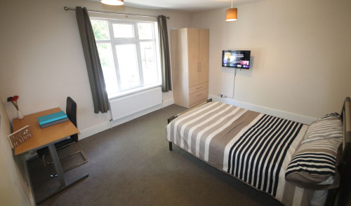Bedroom 1 at 363A Ecclesall Road
